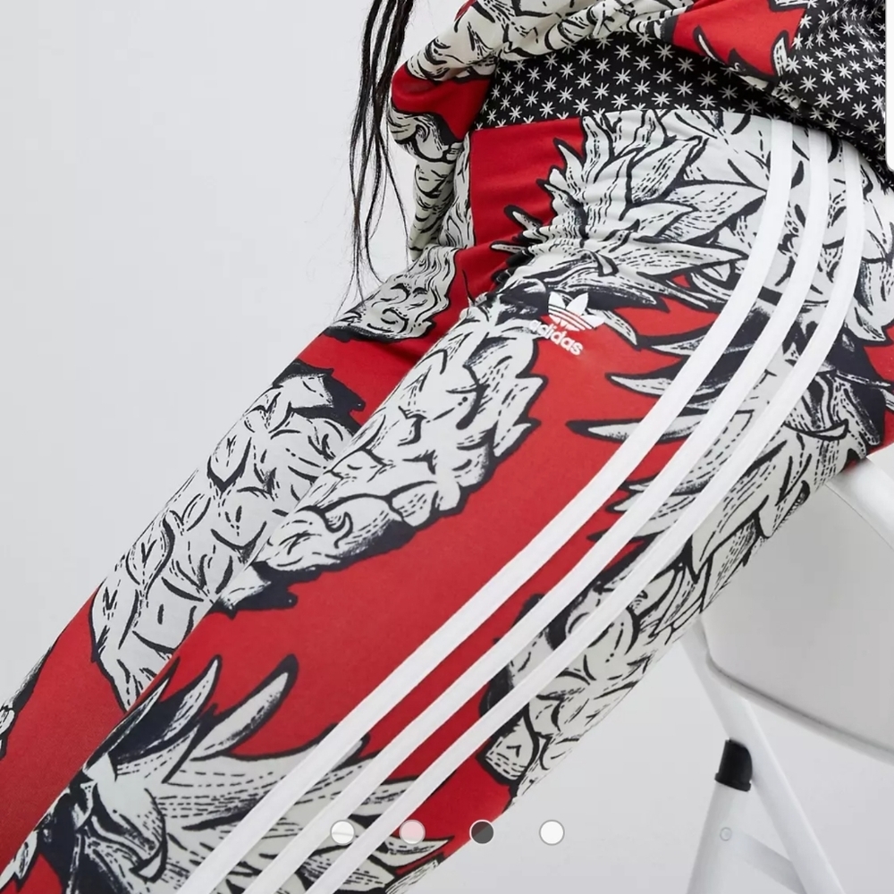 Adidas pineapple leggings size XS - Picture 3 of 12